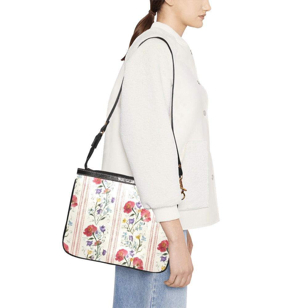 The Wren Crossbody