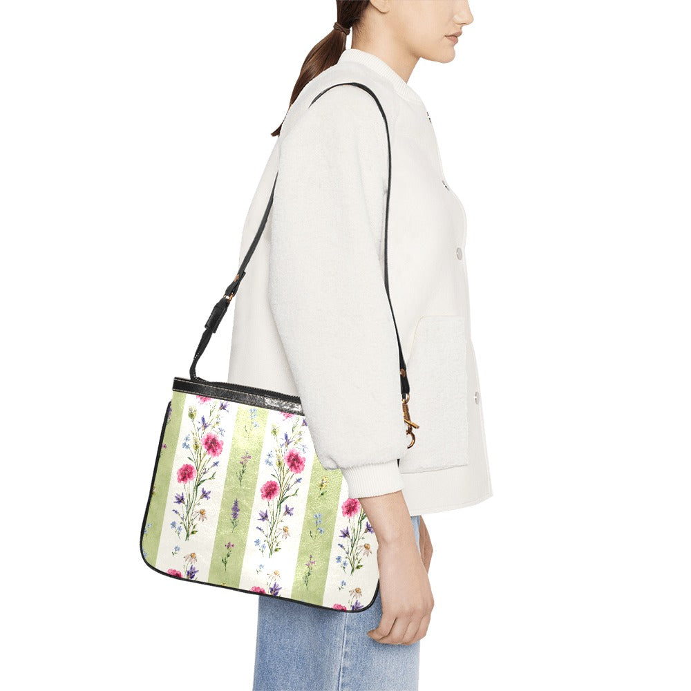 The Wren Crossbody